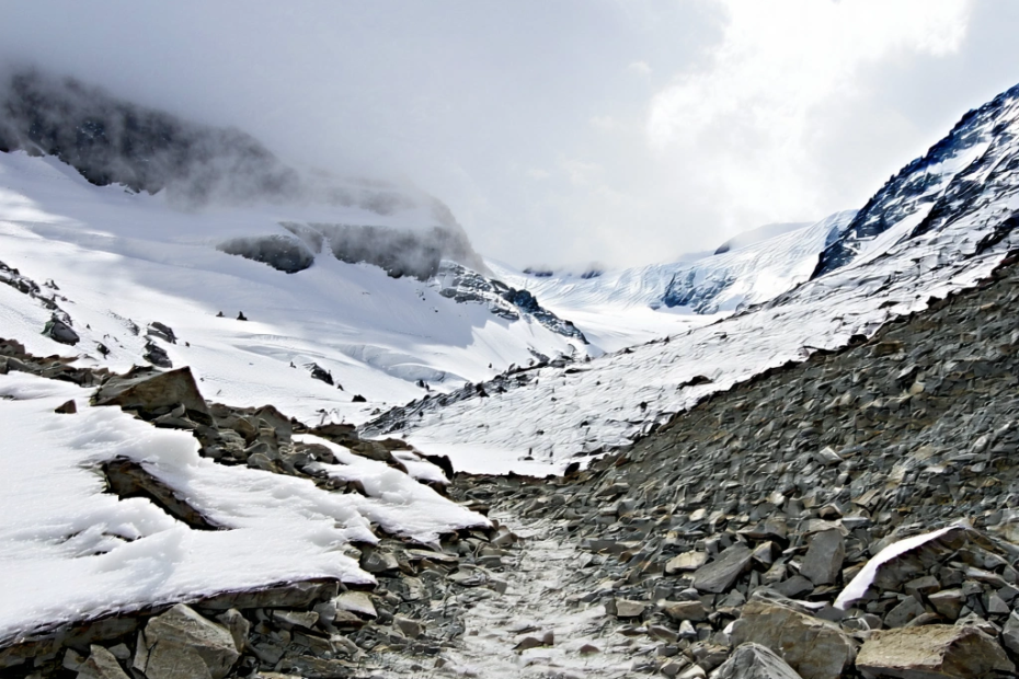 Tragedia en las cumbres: Avalancha mortal en Rusia